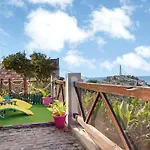 Casa Carreira בית נופש